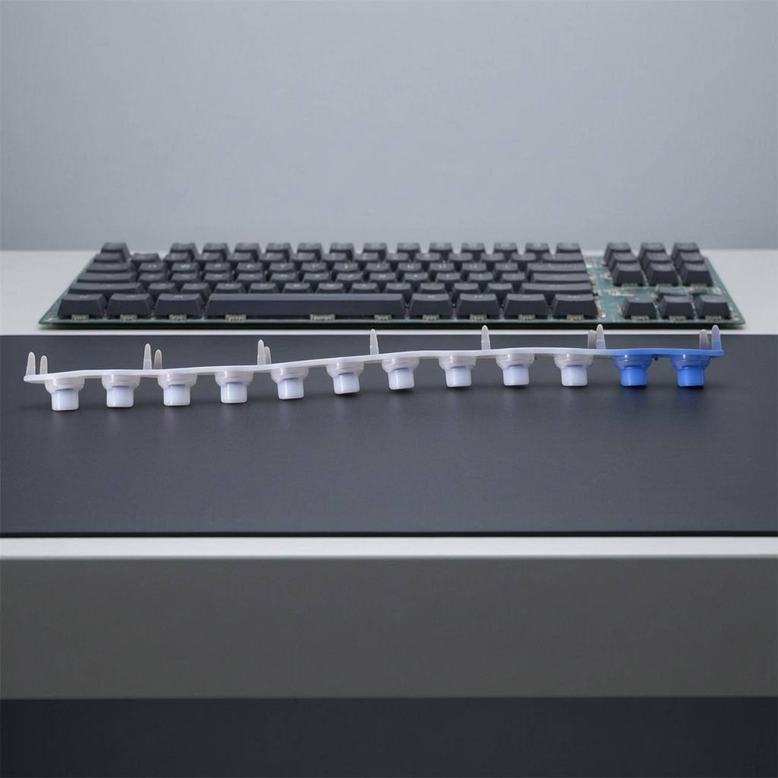 Conductive Rubber Strip Linear - đánh giá và giá Electronics Repair For Beginners